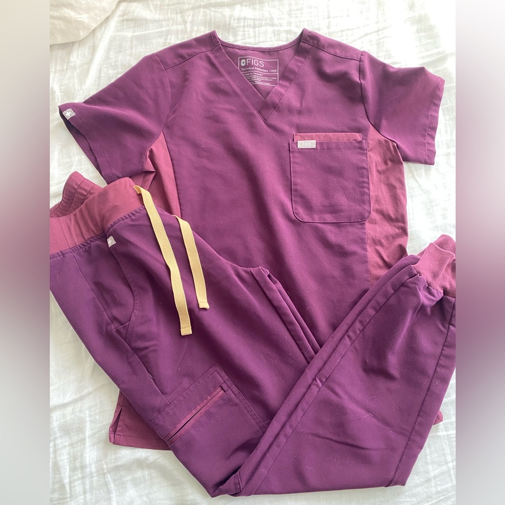 FIGS AUBERGINE PURPLE 2-TONES SCRUBS XXS